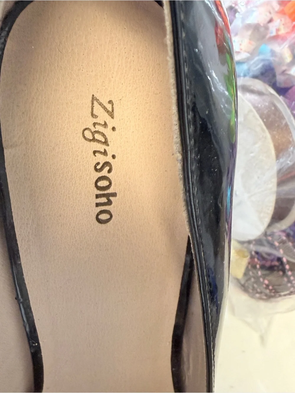 Zigi Soho Black Patent Peep Toe Platform Pumps in excellent condition - Size 10